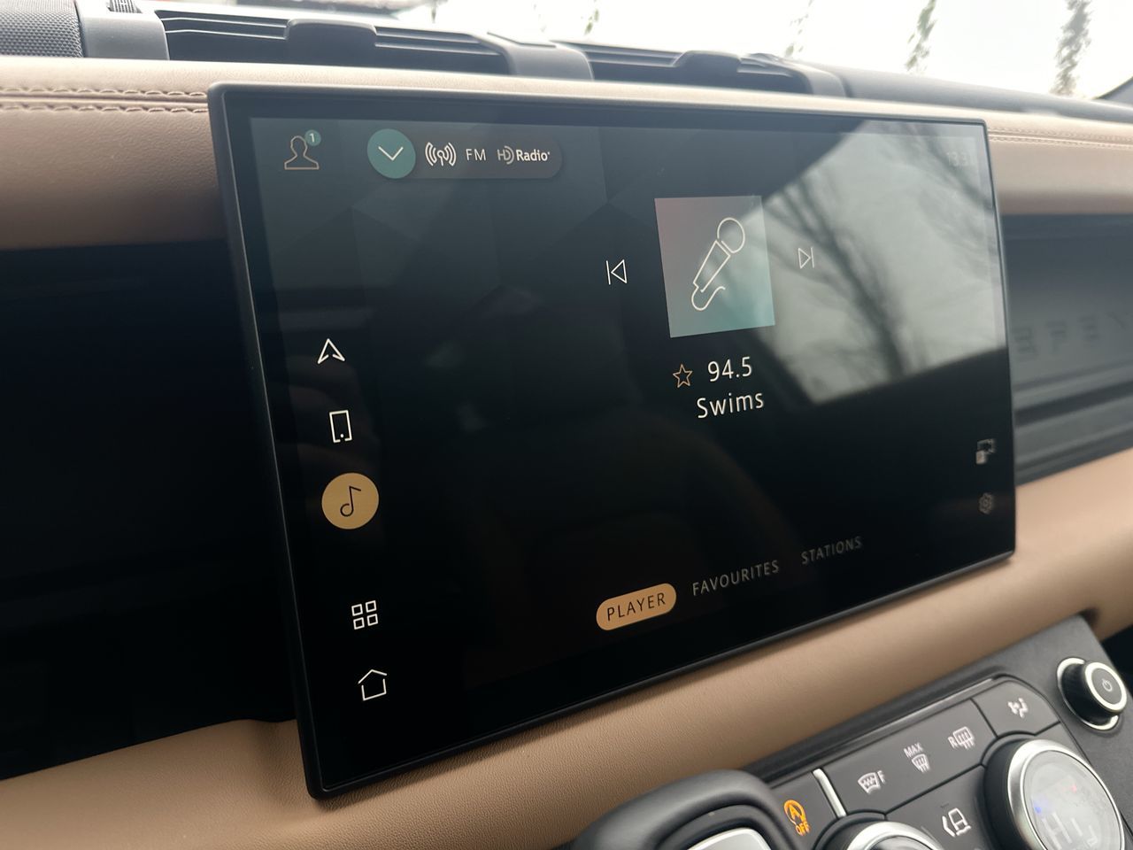 2025 Land Rover DEFENDER 90 Mild Hybrid in Vancouver, British Columbia