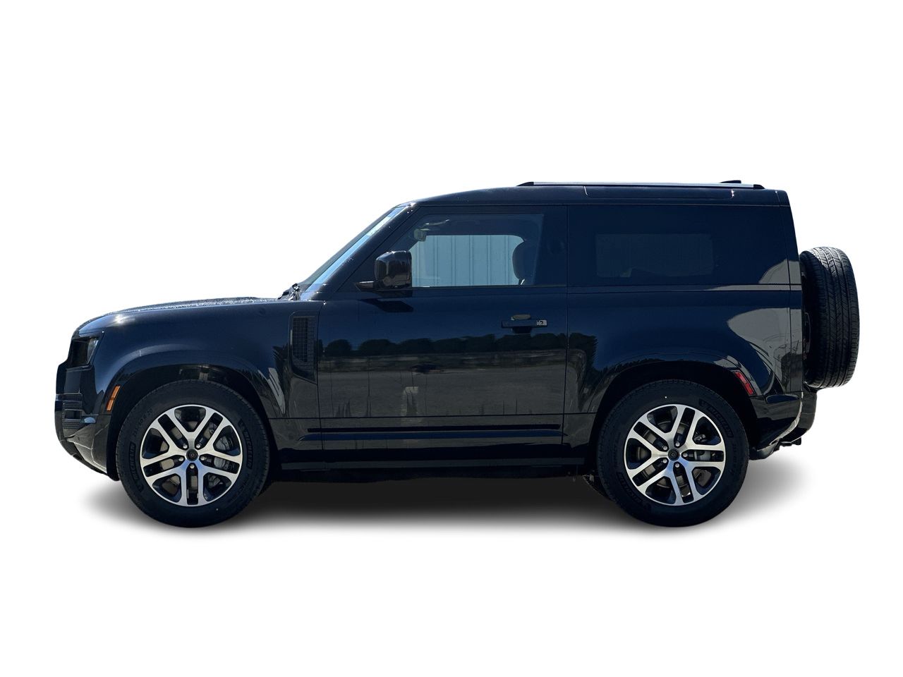 2025 Land Rover DEFENDER 90 Mild Hybrid in Vancouver, British Columbia