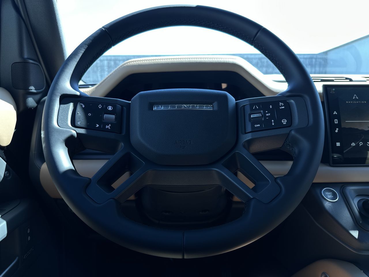 2025 Land Rover DEFENDER 90 Mild Hybrid in Vancouver, British Columbia