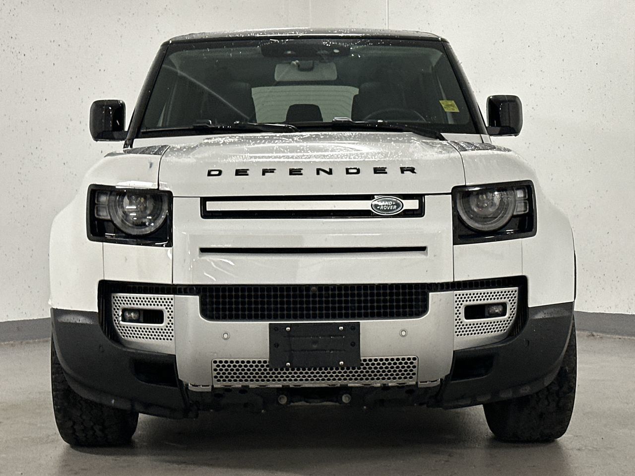 2020  Defender