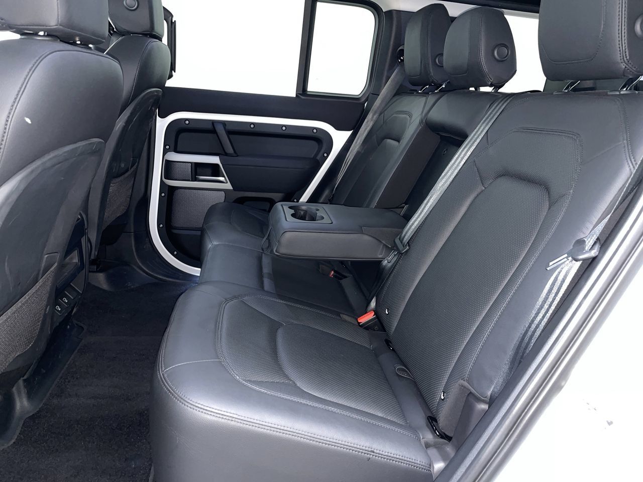 2023 Land Rover Defender in Vancouver, British Columbia
