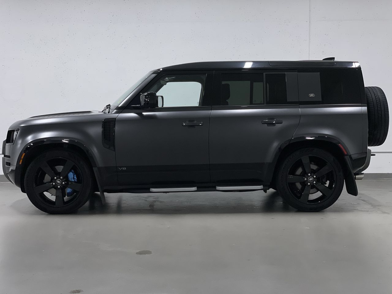 2023  Defender