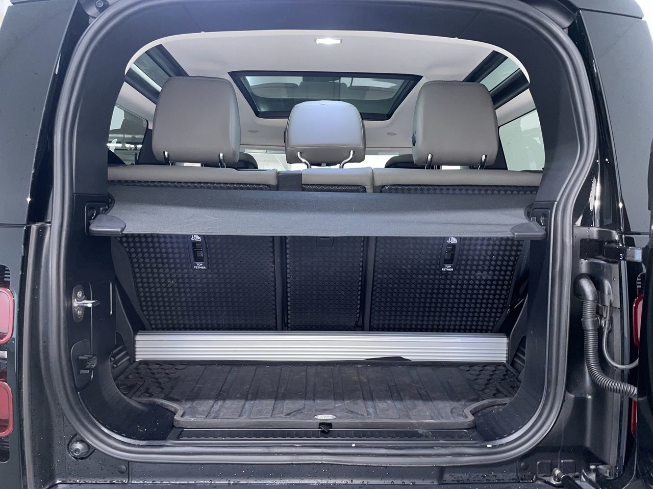 2024 Land Rover Defender in Vancouver, British Columbia