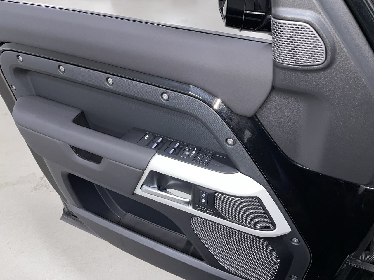2024 Land Rover Defender