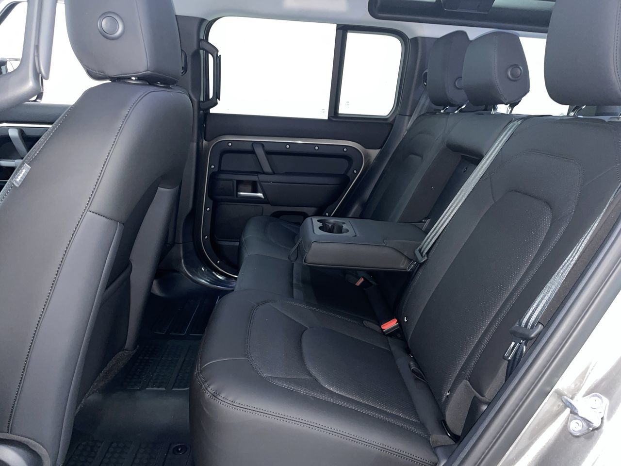 2025 Land Rover Defender in Vancouver, British Columbia