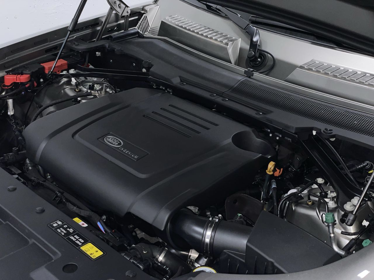 2025 Land Rover Defender in Vancouver, British Columbia