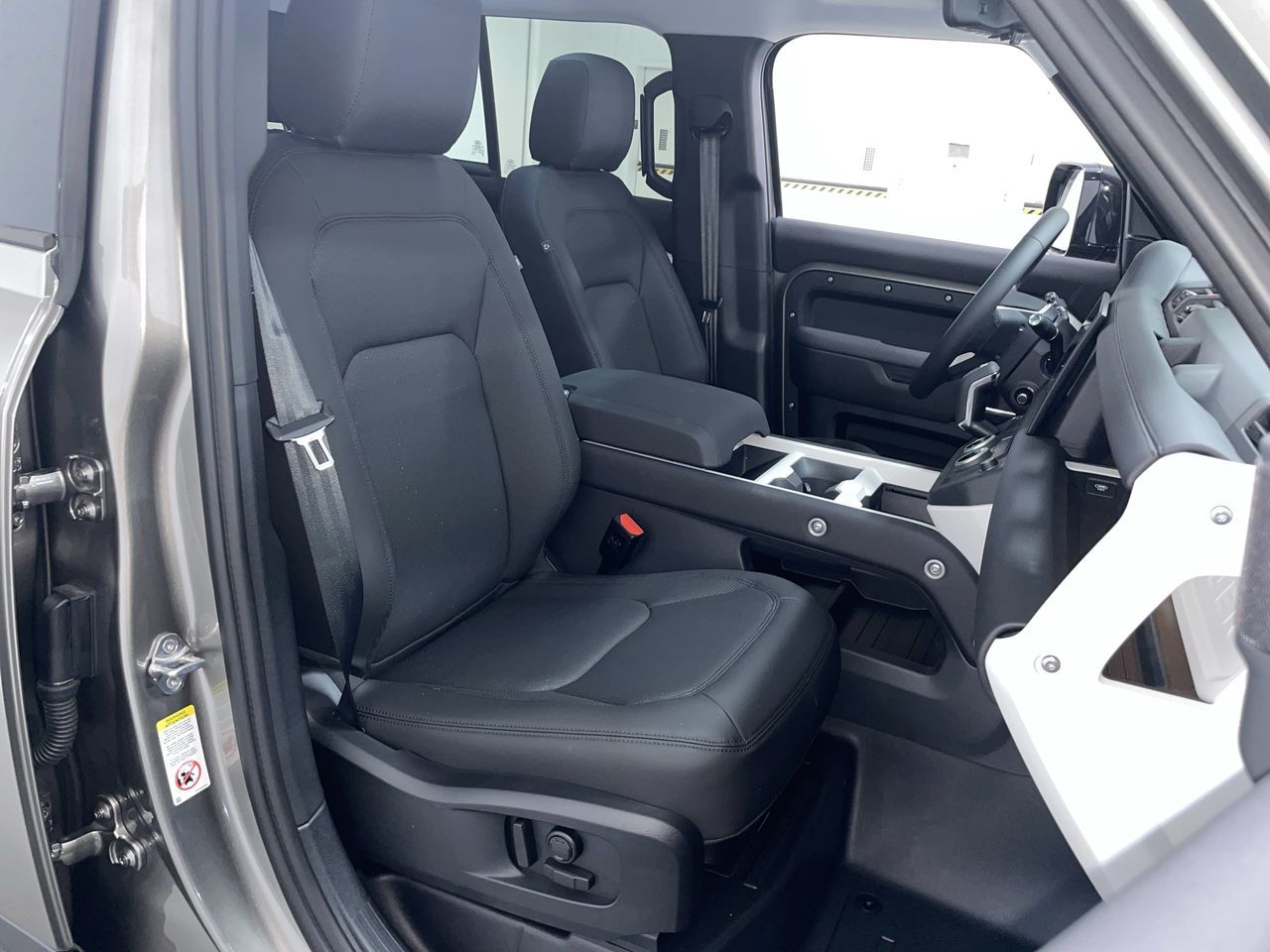 2025 Land Rover Defender in Vancouver, British Columbia