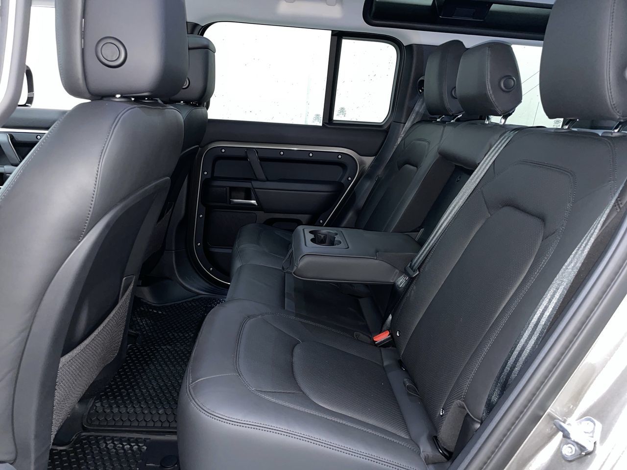 2025 Land Rover Defender in Vancouver, British Columbia