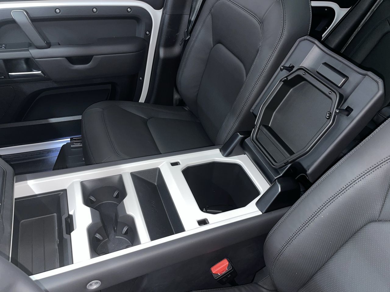 2025 Land Rover Defender in Vancouver, British Columbia