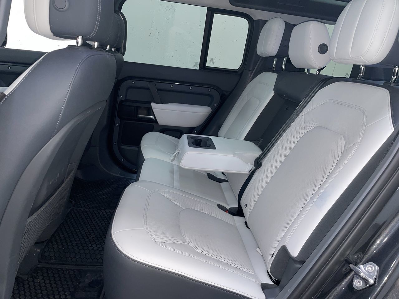2025 Land Rover Defender in Vancouver, British Columbia