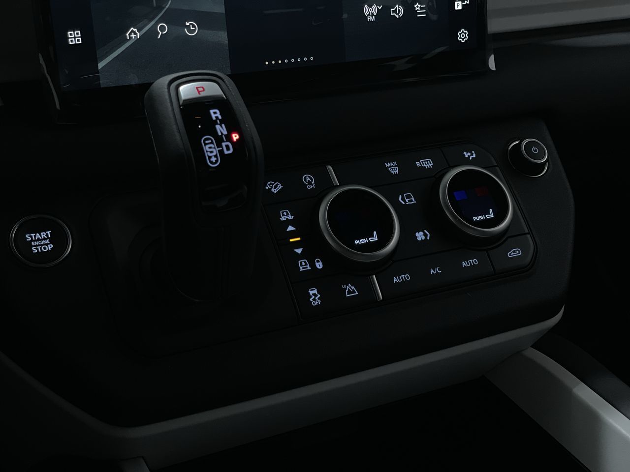 2025 Land Rover Defender