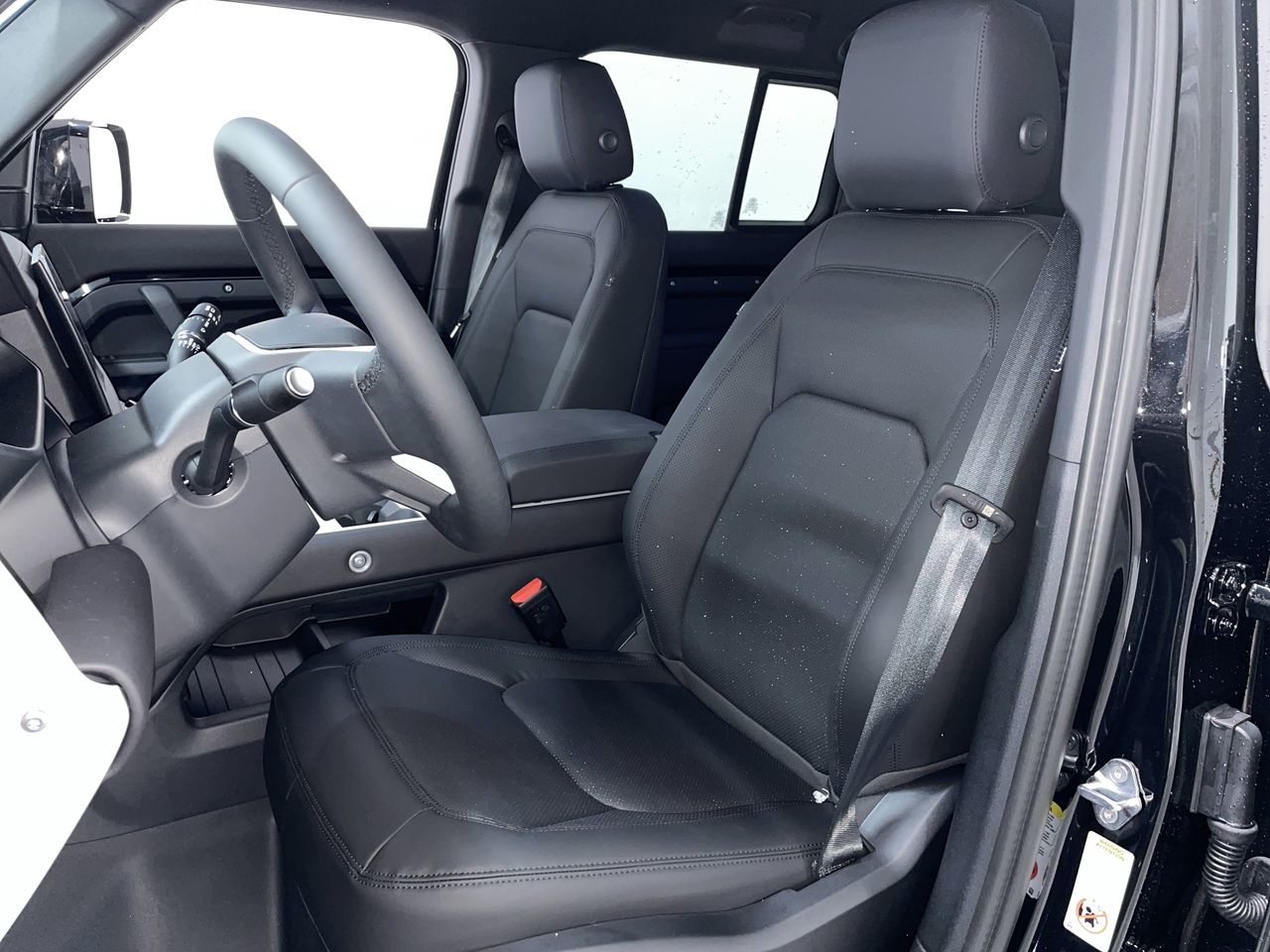 2025 Land Rover Defender