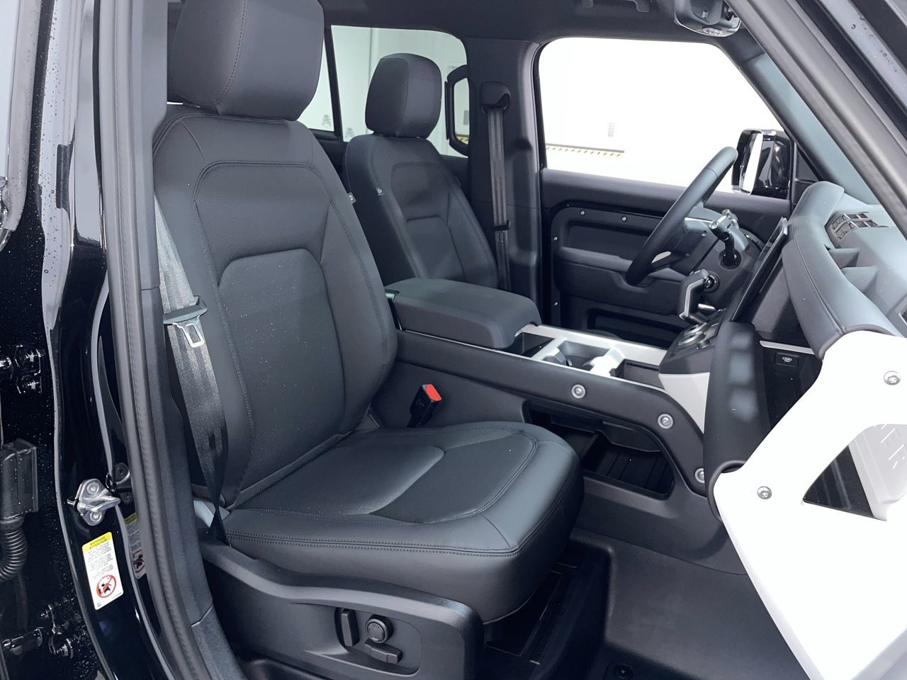 2025 Land Rover Defender