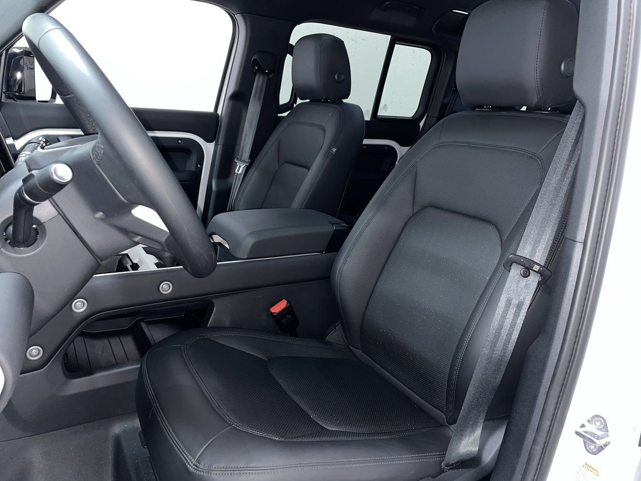 2025 Land Rover Defender