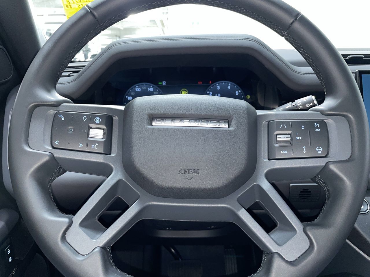 2025 Land Rover Defender