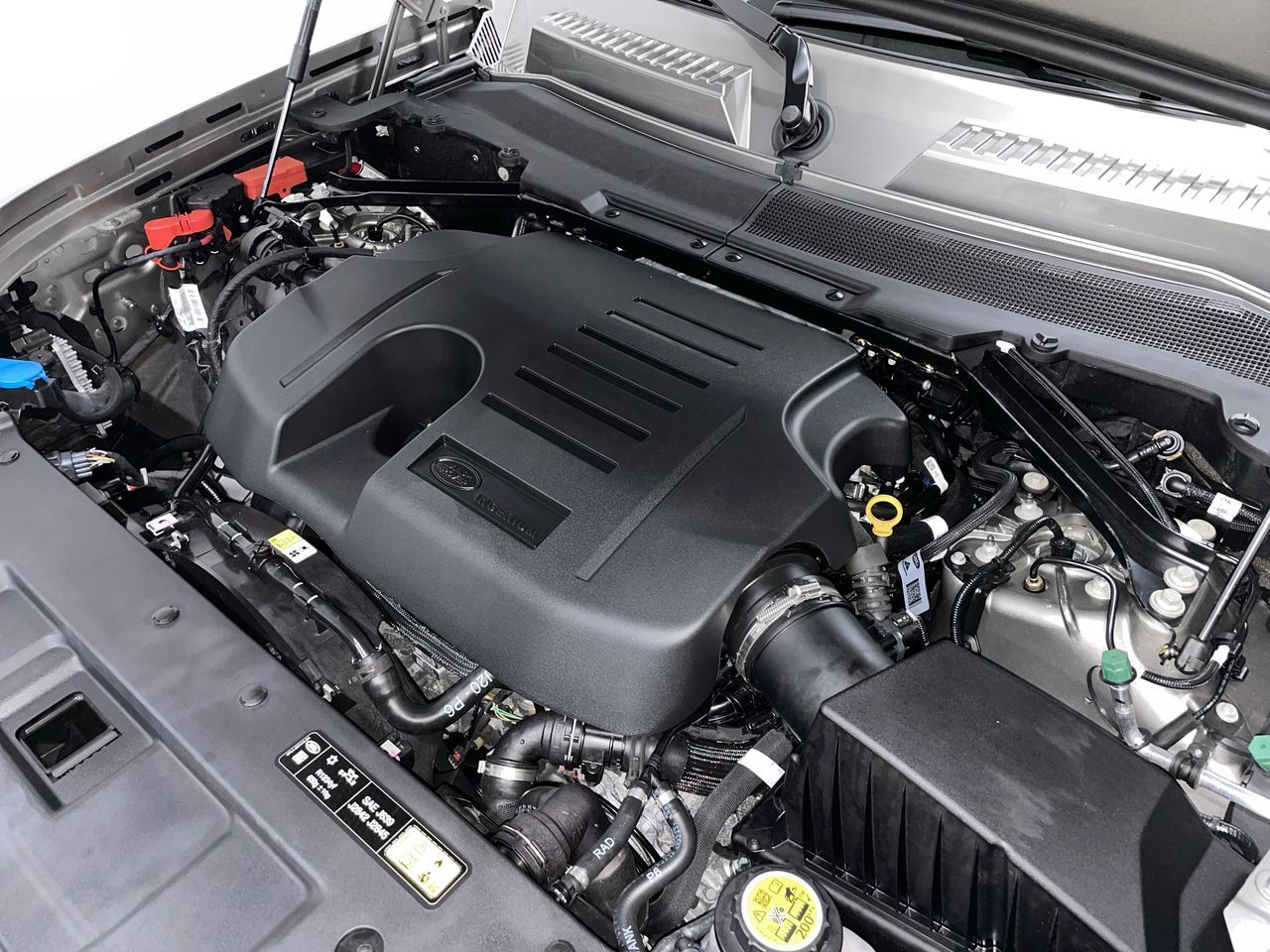 2025 Land Rover Defender