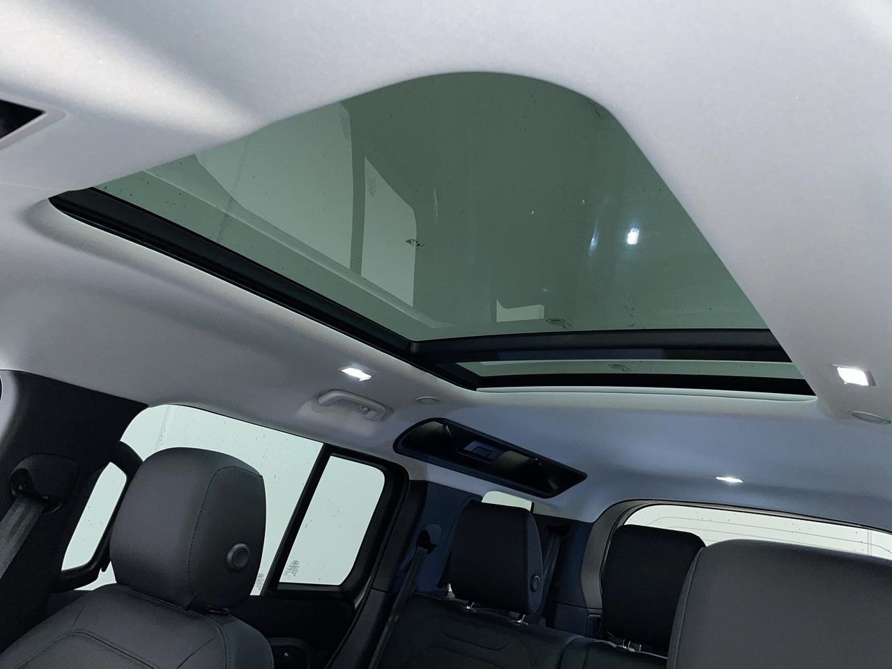 2025 Land Rover Defender