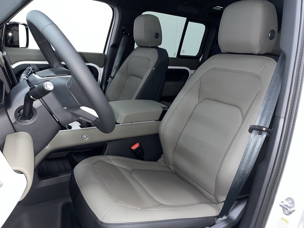 2025 Land Rover Defender