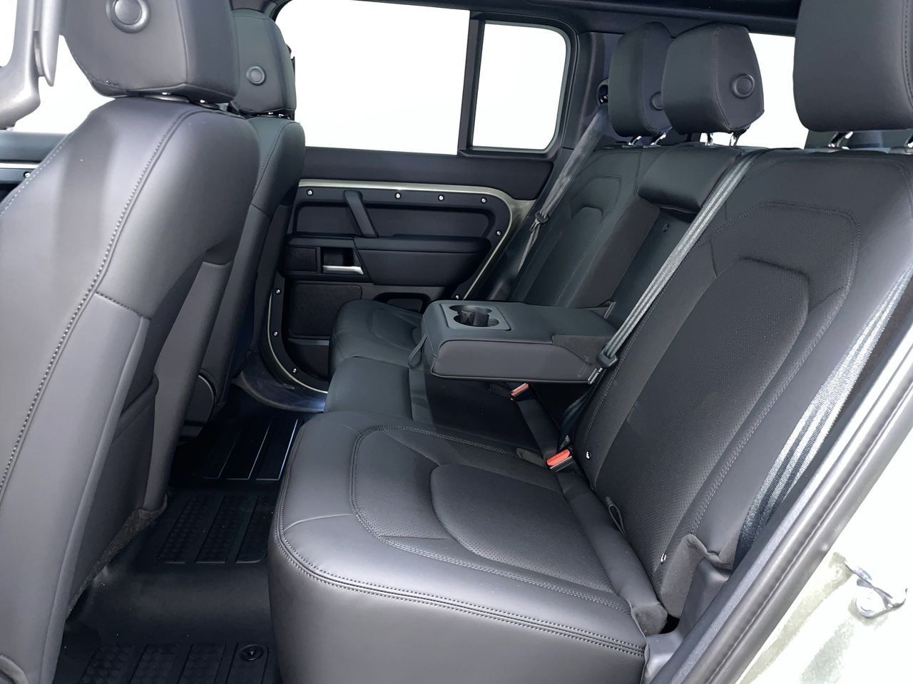 2025 Land Rover Defender