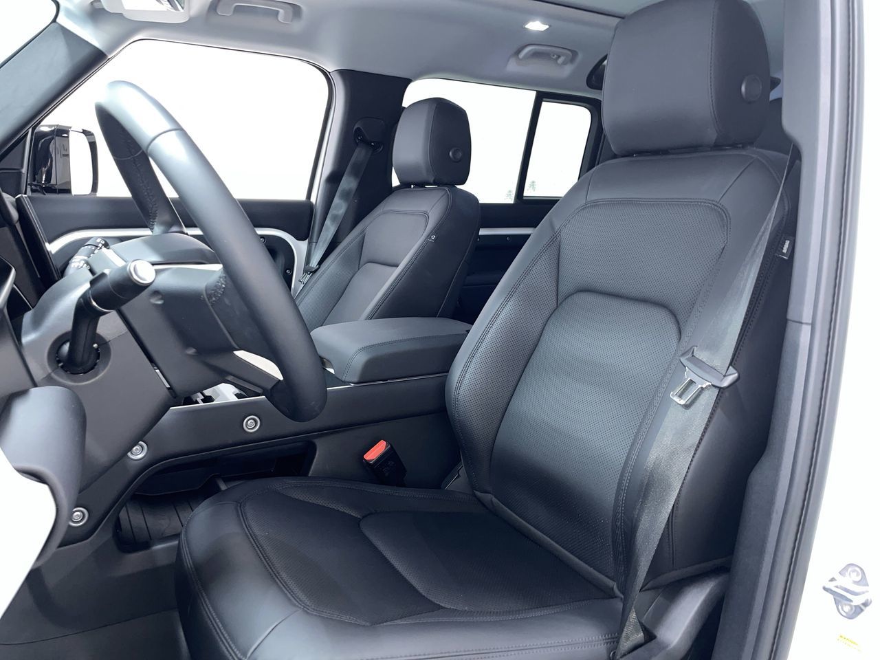 2025 Land Rover Defender