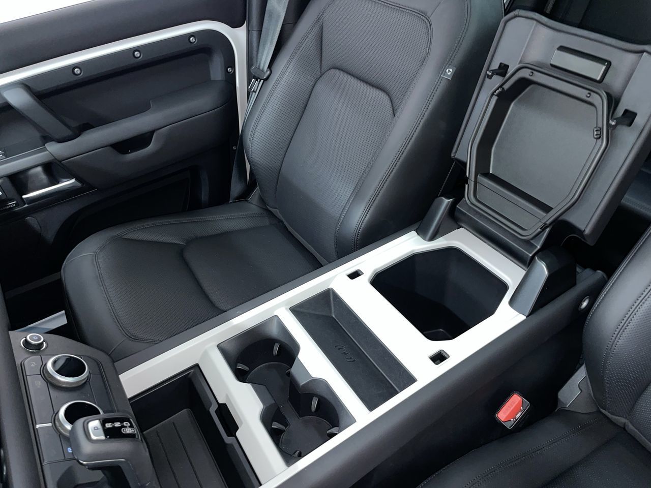 2025 Land Rover Defender