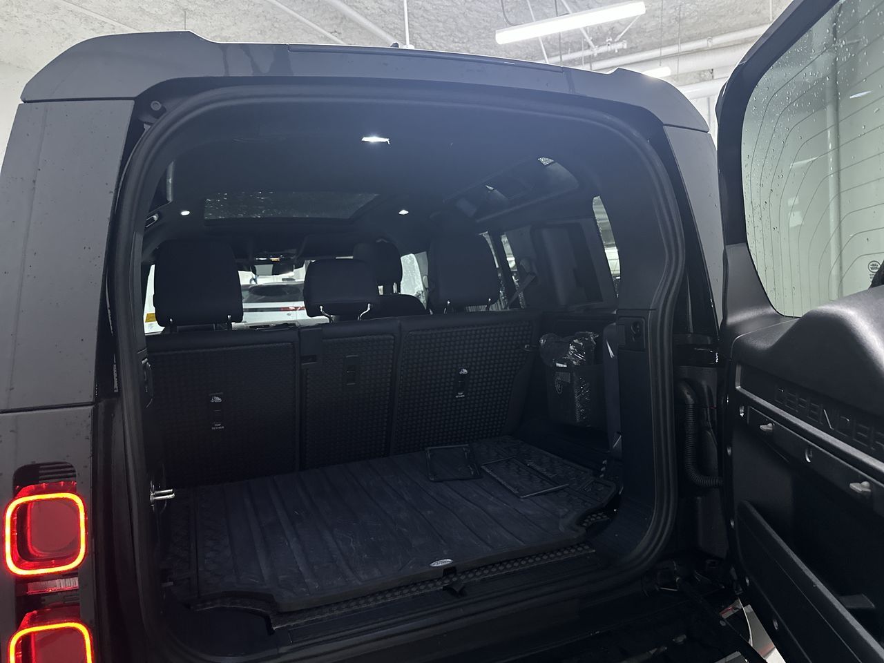 2025 Land Rover Defender