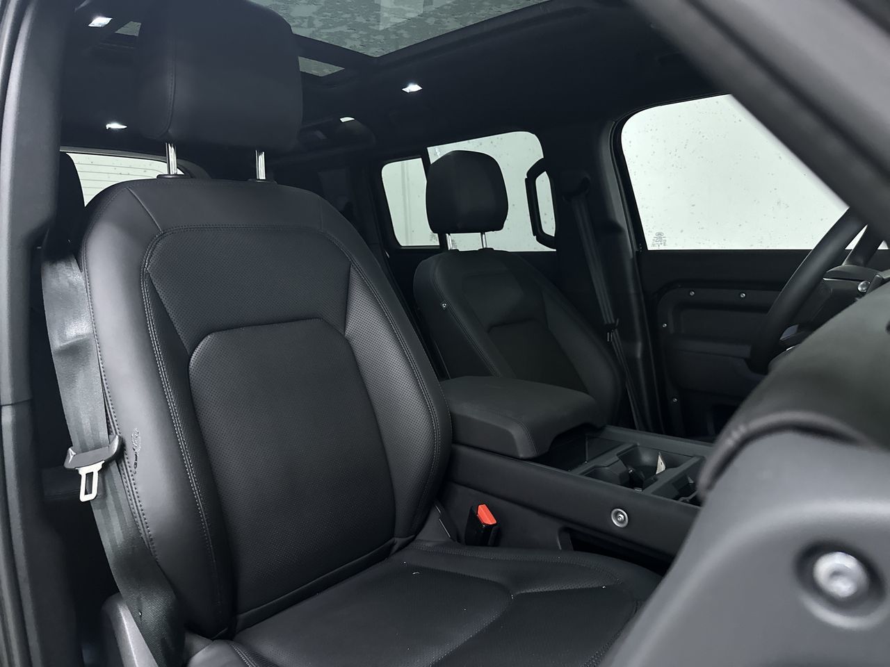 2025 Land Rover Defender
