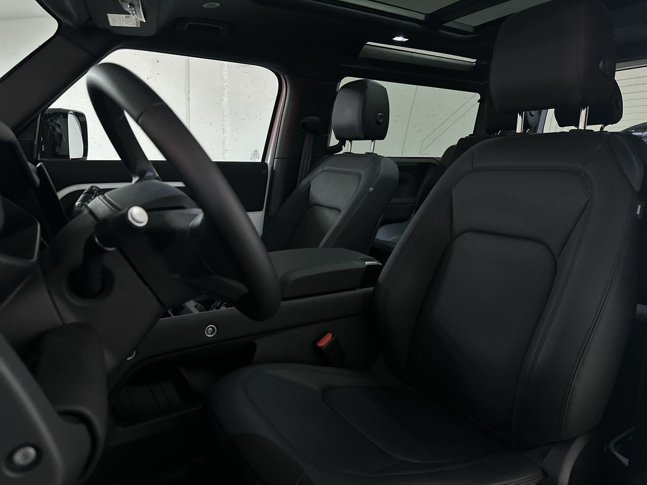 2025 Land Rover Defender