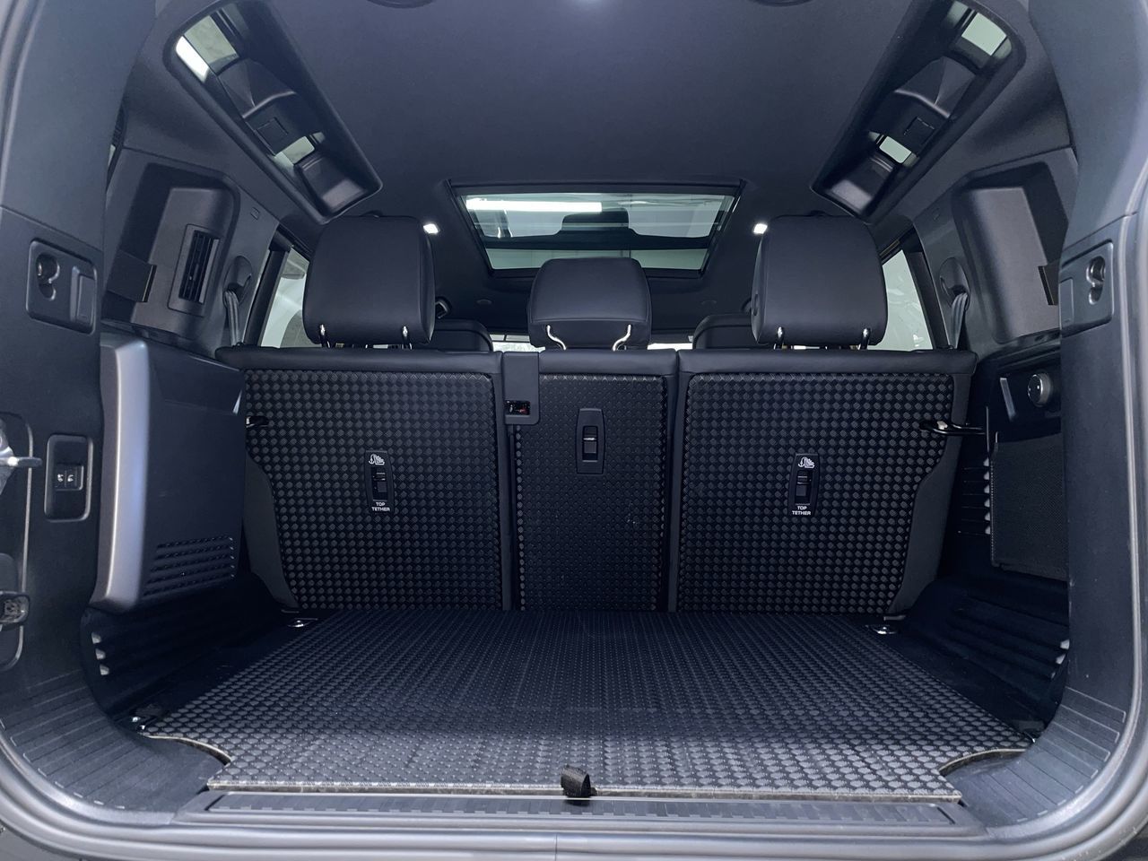 2026 Land Rover Defender
