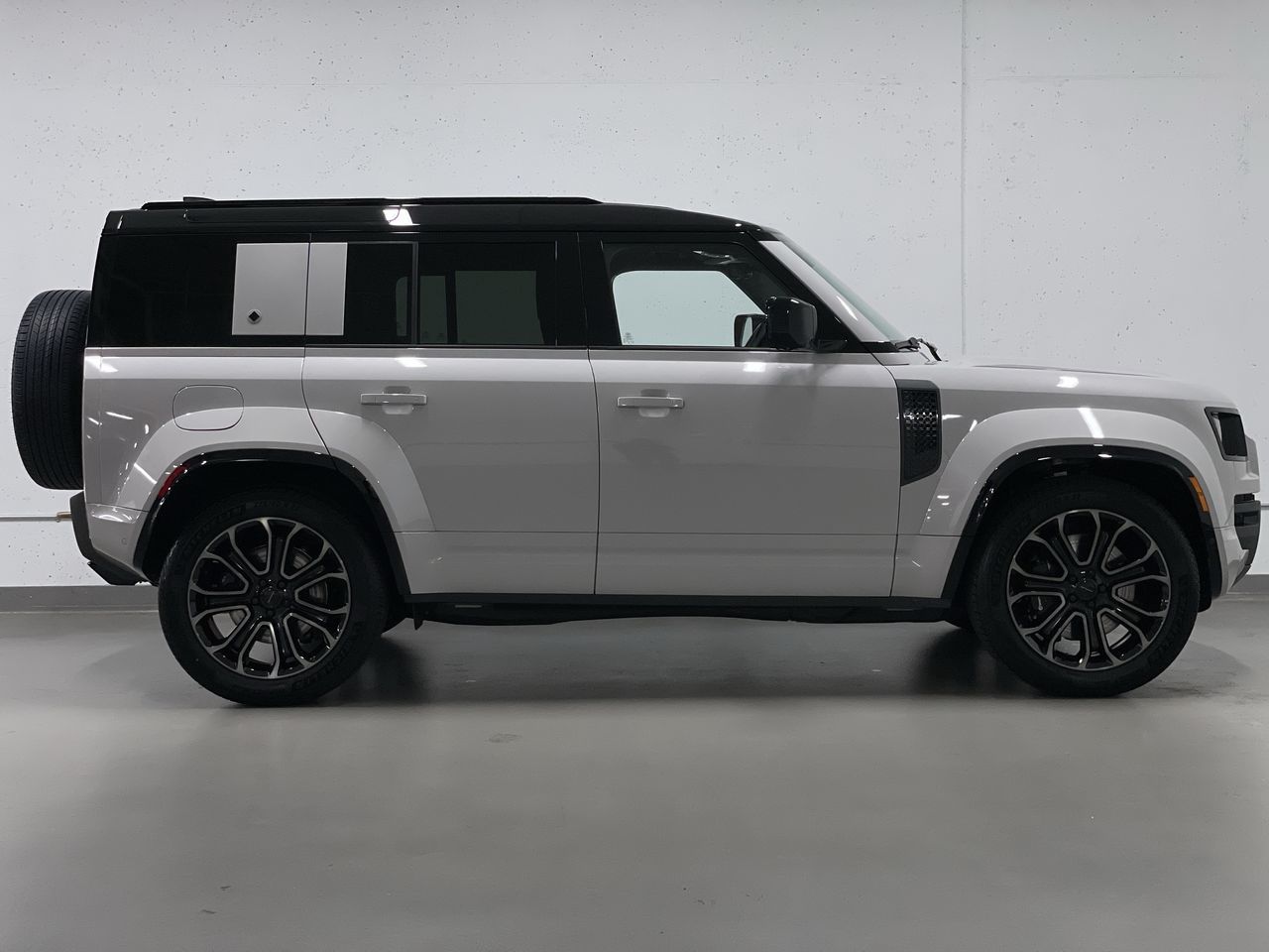 2026 Land Rover Defender