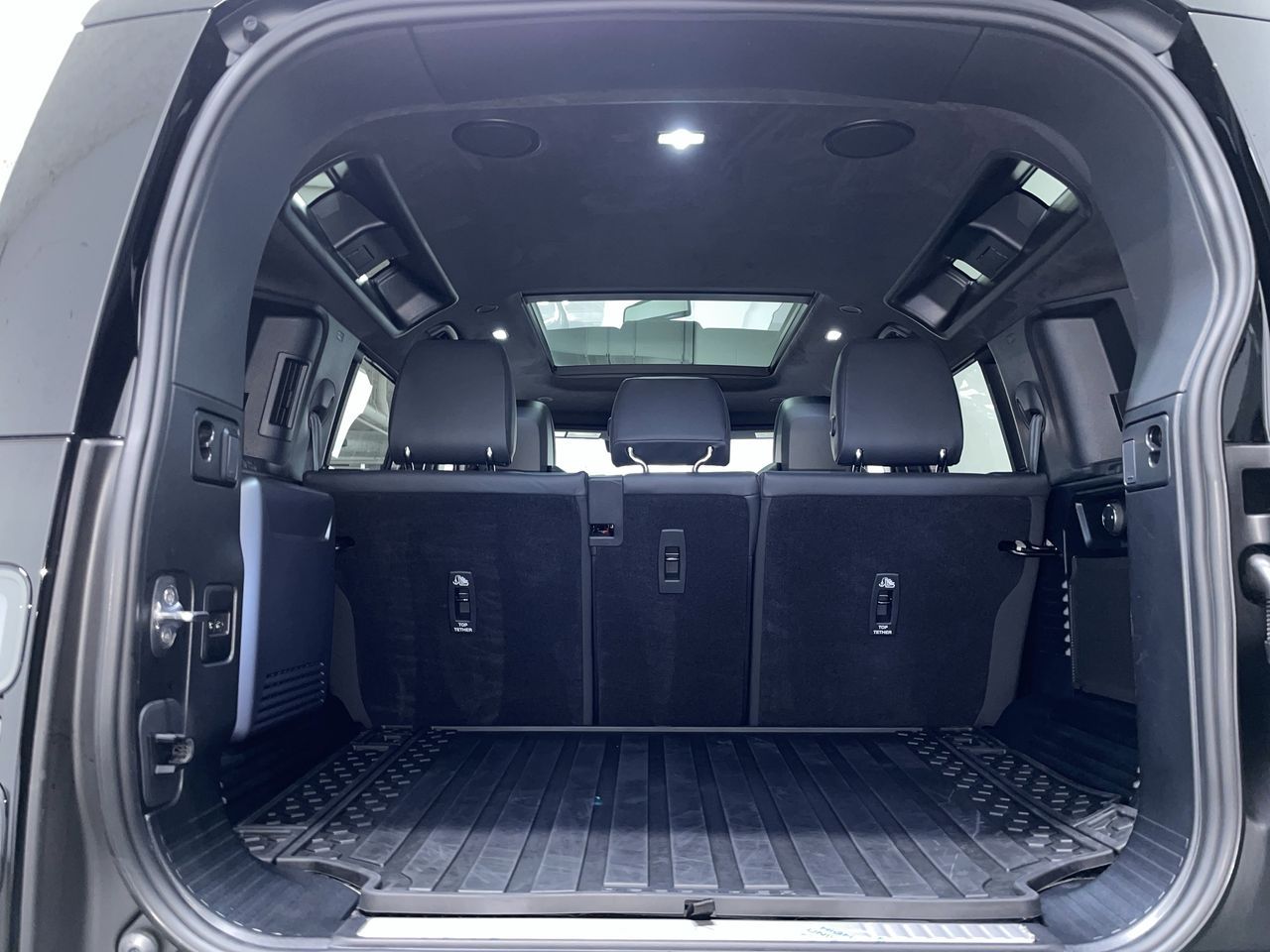 2026 Land Rover Defender