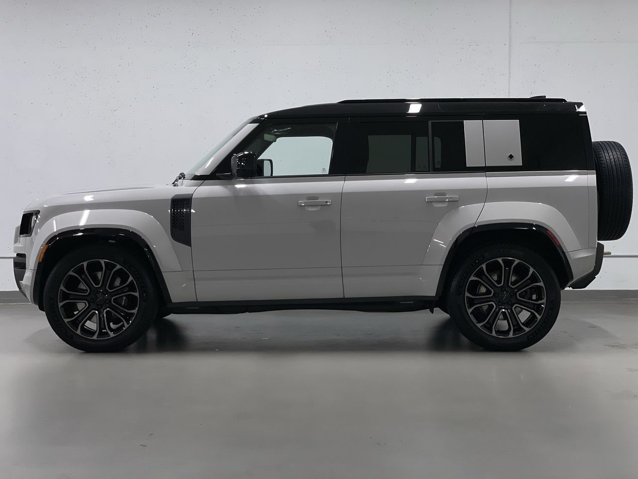 2026 Land Rover Defender
