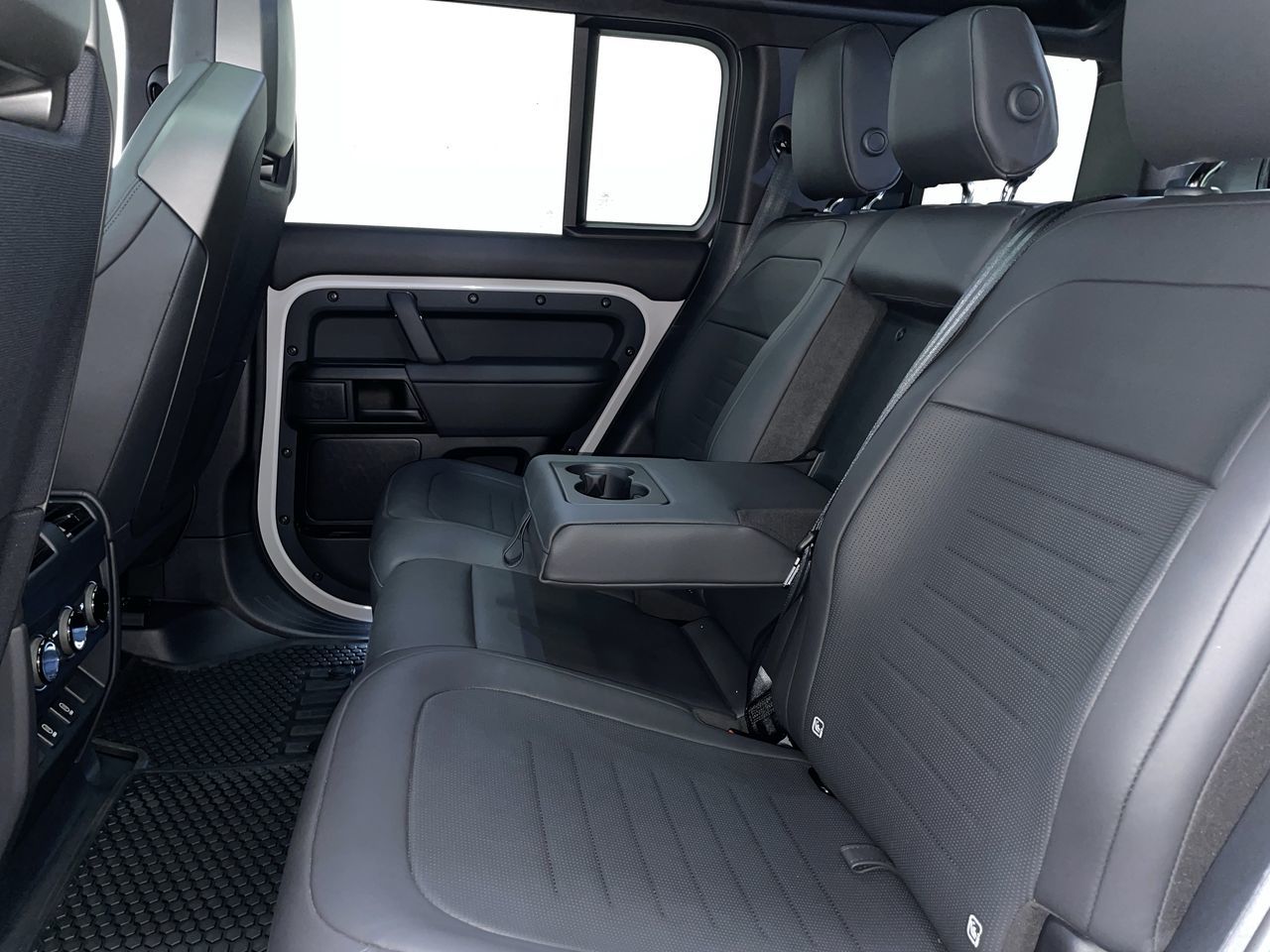 2026 Land Rover Defender