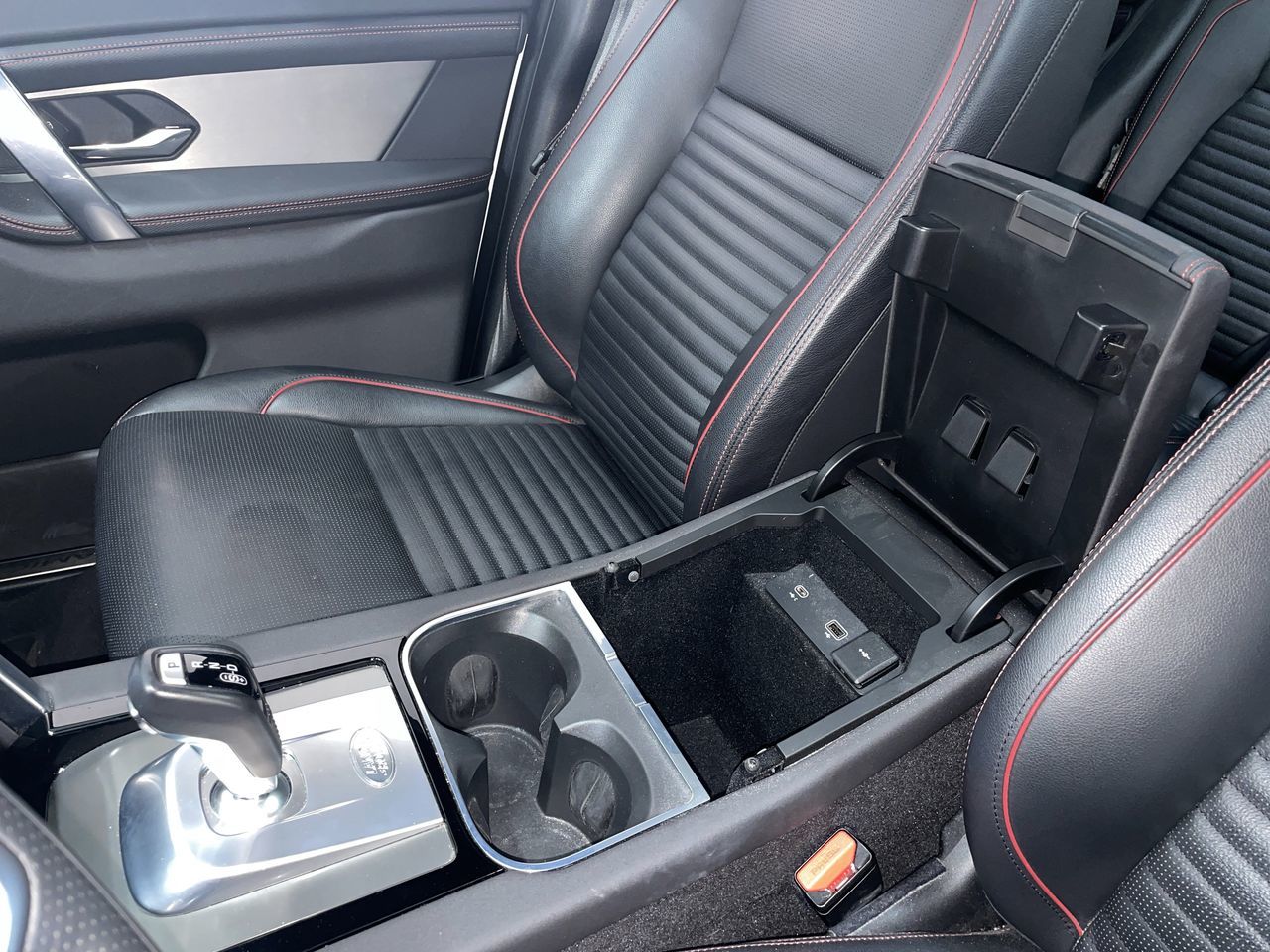 2022 Land Rover DISCOVERY SPORT in Vancouver, British Columbia