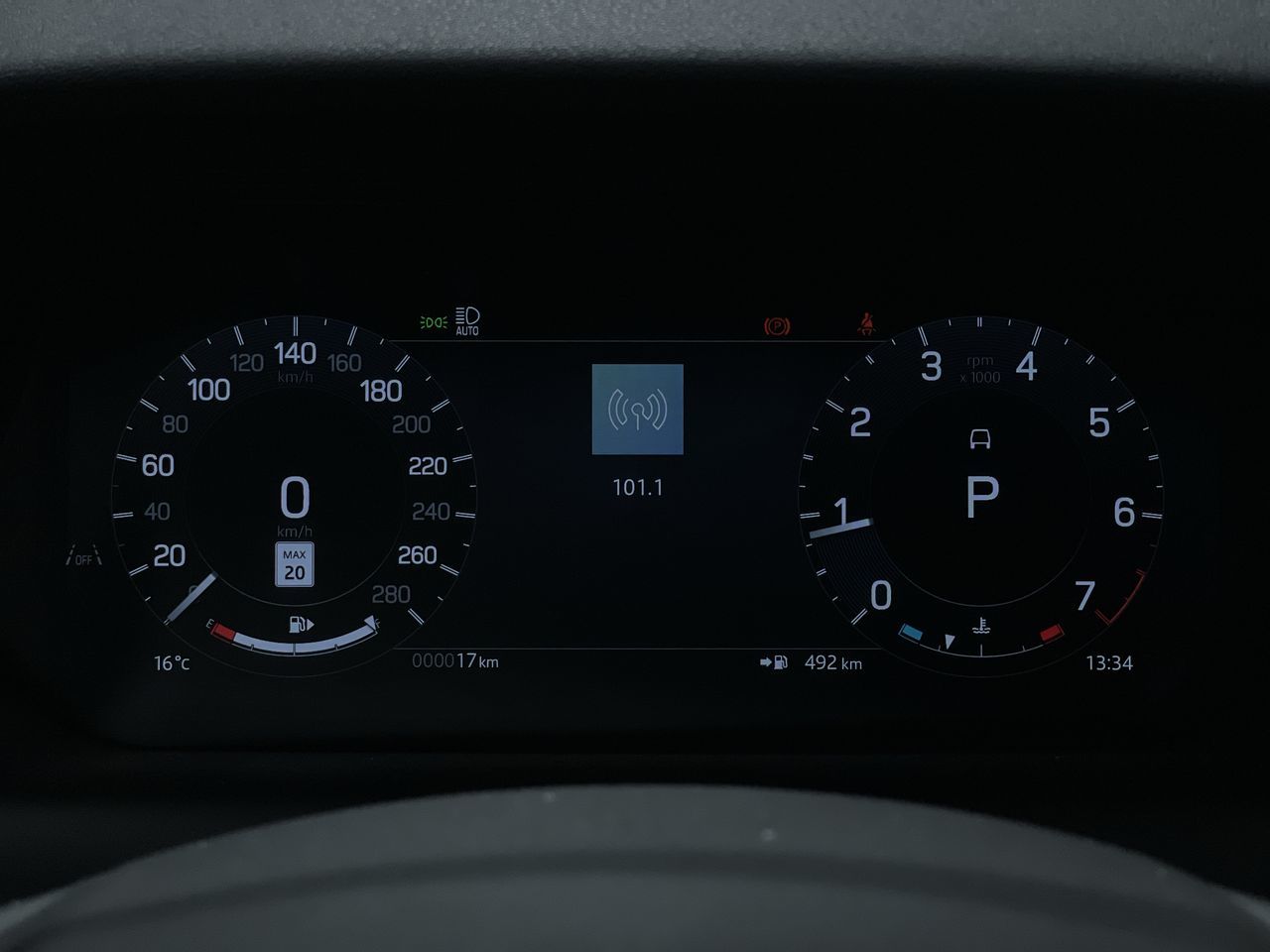 2024 Land Rover DISCOVERY SPORT in Vancouver, British Columbia