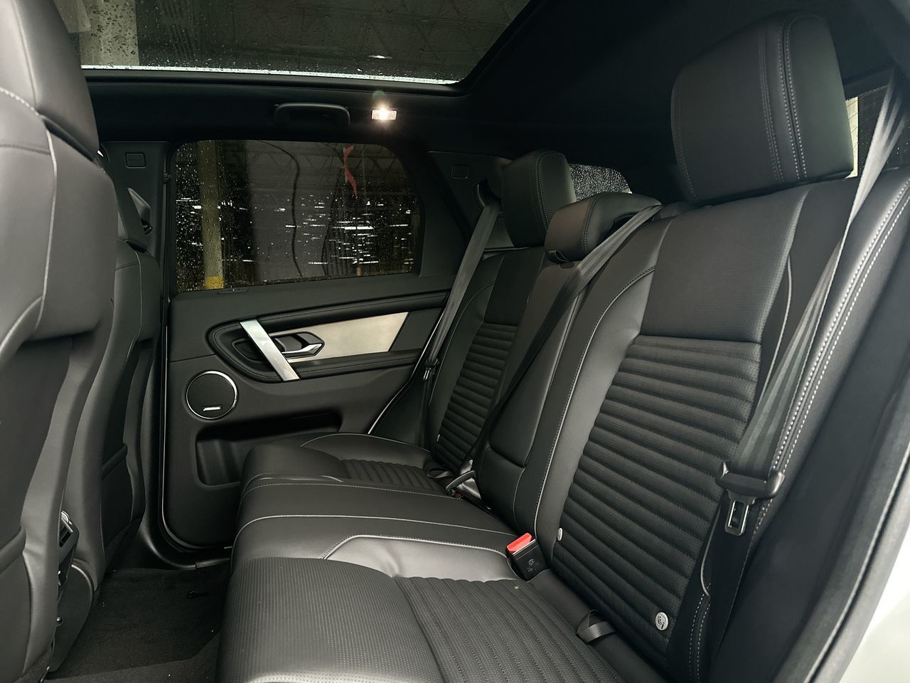 2025 Land Rover DISCOVERY SPORT in Vancouver, British Columbia