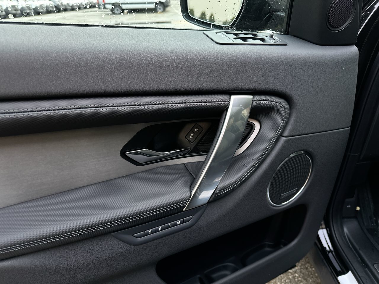 2025 Land Rover DISCOVERY SPORT in Vancouver, British Columbia