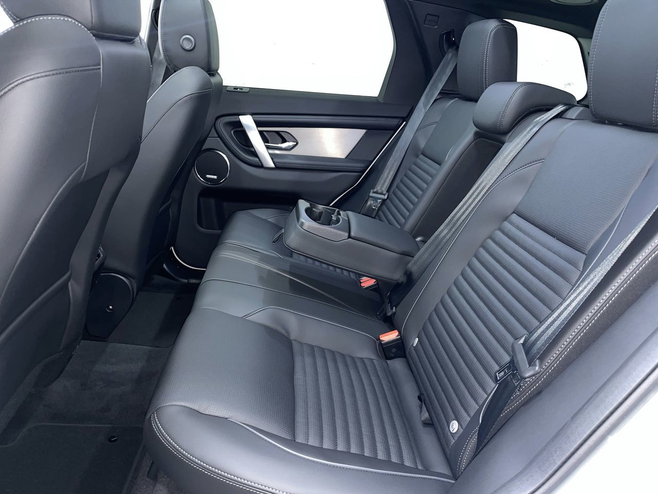 2025 Land Rover DISCOVERY SPORT in Vancouver, British Columbia