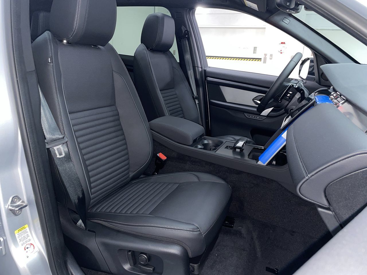 2025 Land Rover Discovery Sport