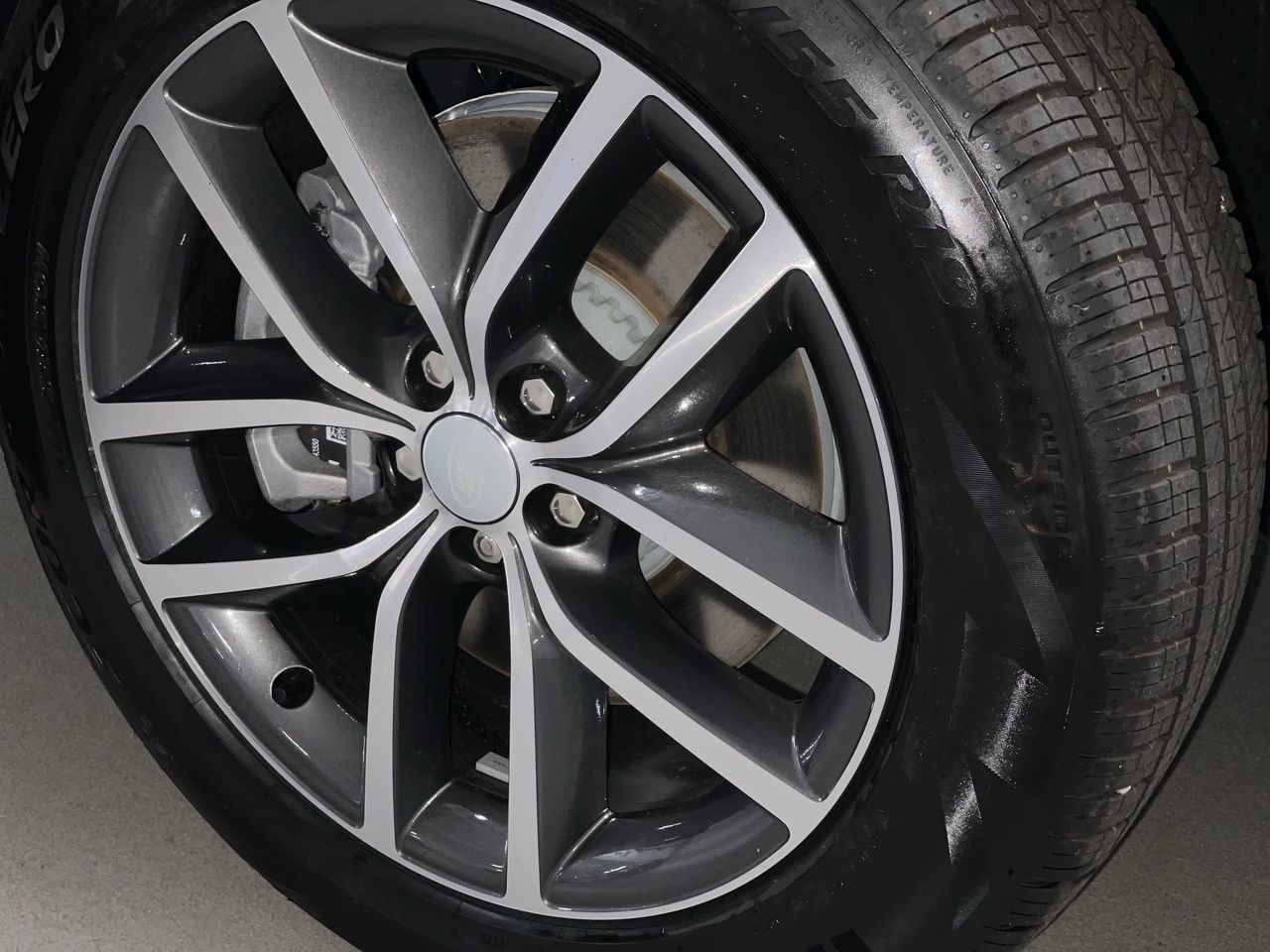 2025 Land Rover Discovery Sport