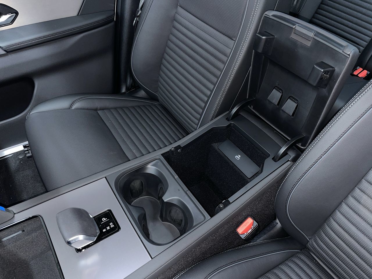 2025 Land Rover Discovery Sport