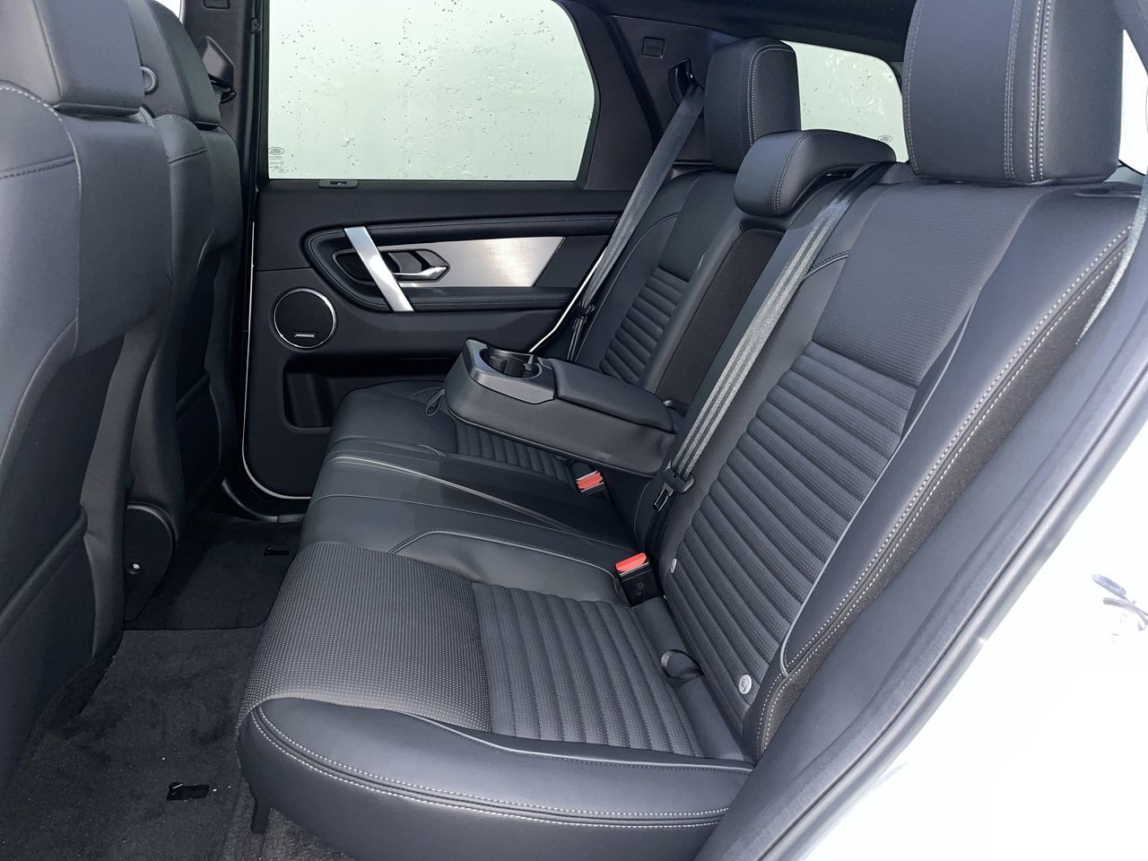 2025 Land Rover Discovery Sport