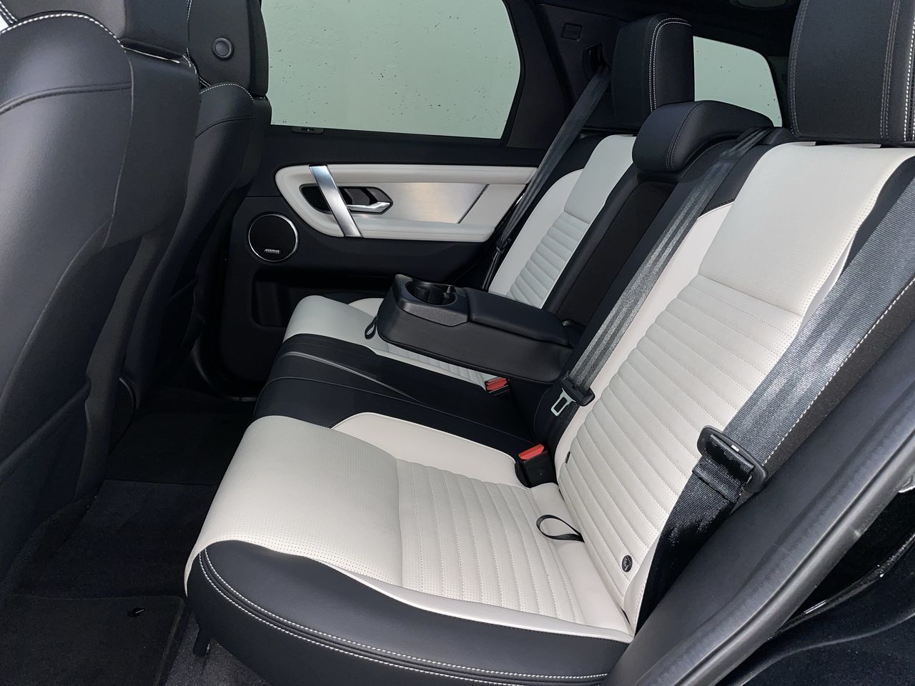 2025 Land Rover Discovery Sport