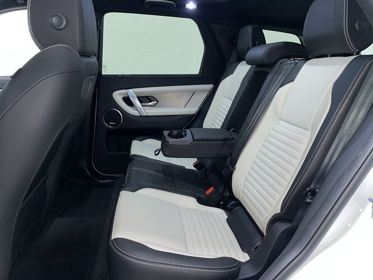 2026 Land Rover Discovery Sport