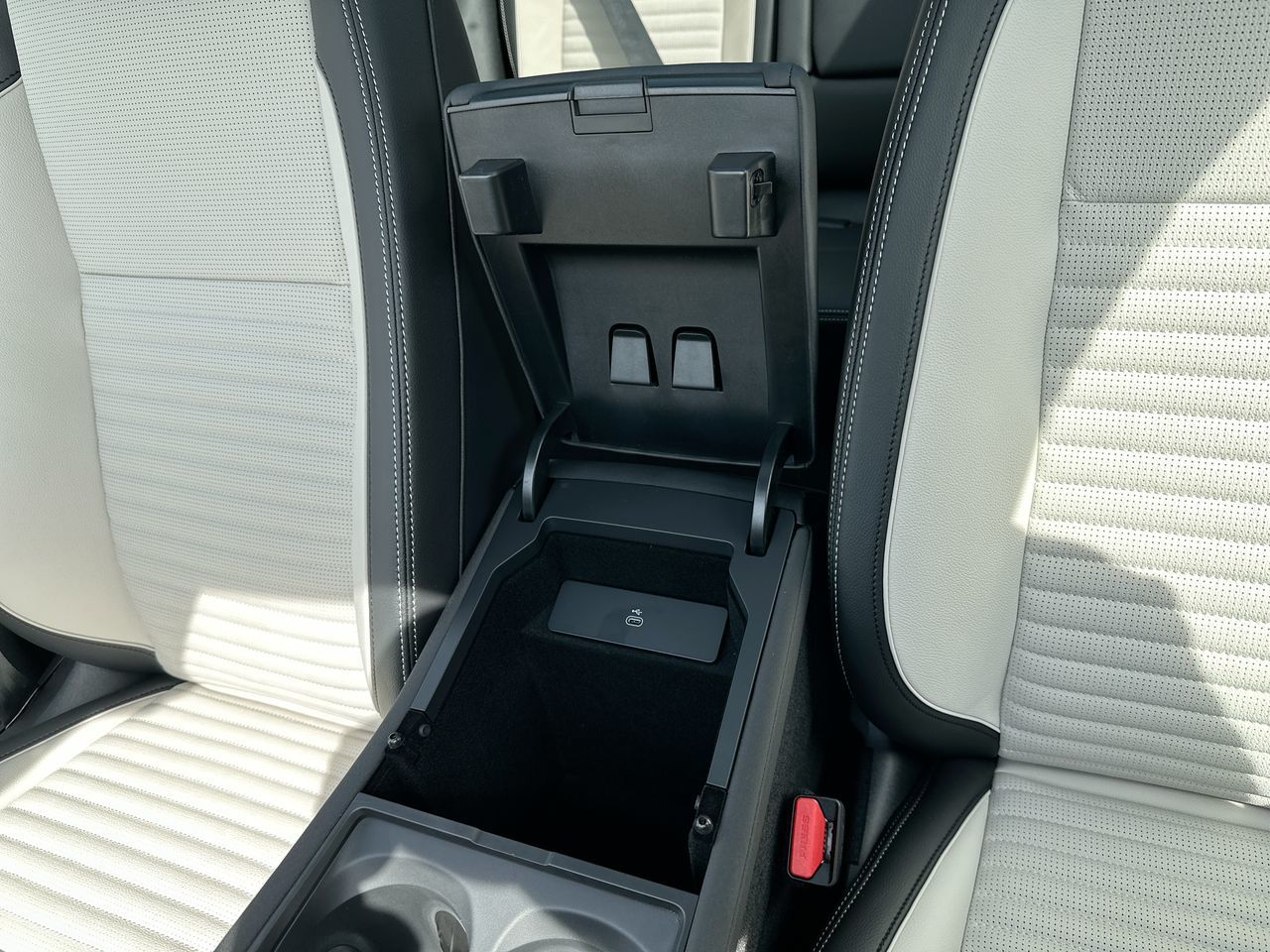 2026 Land Rover Discovery Sport