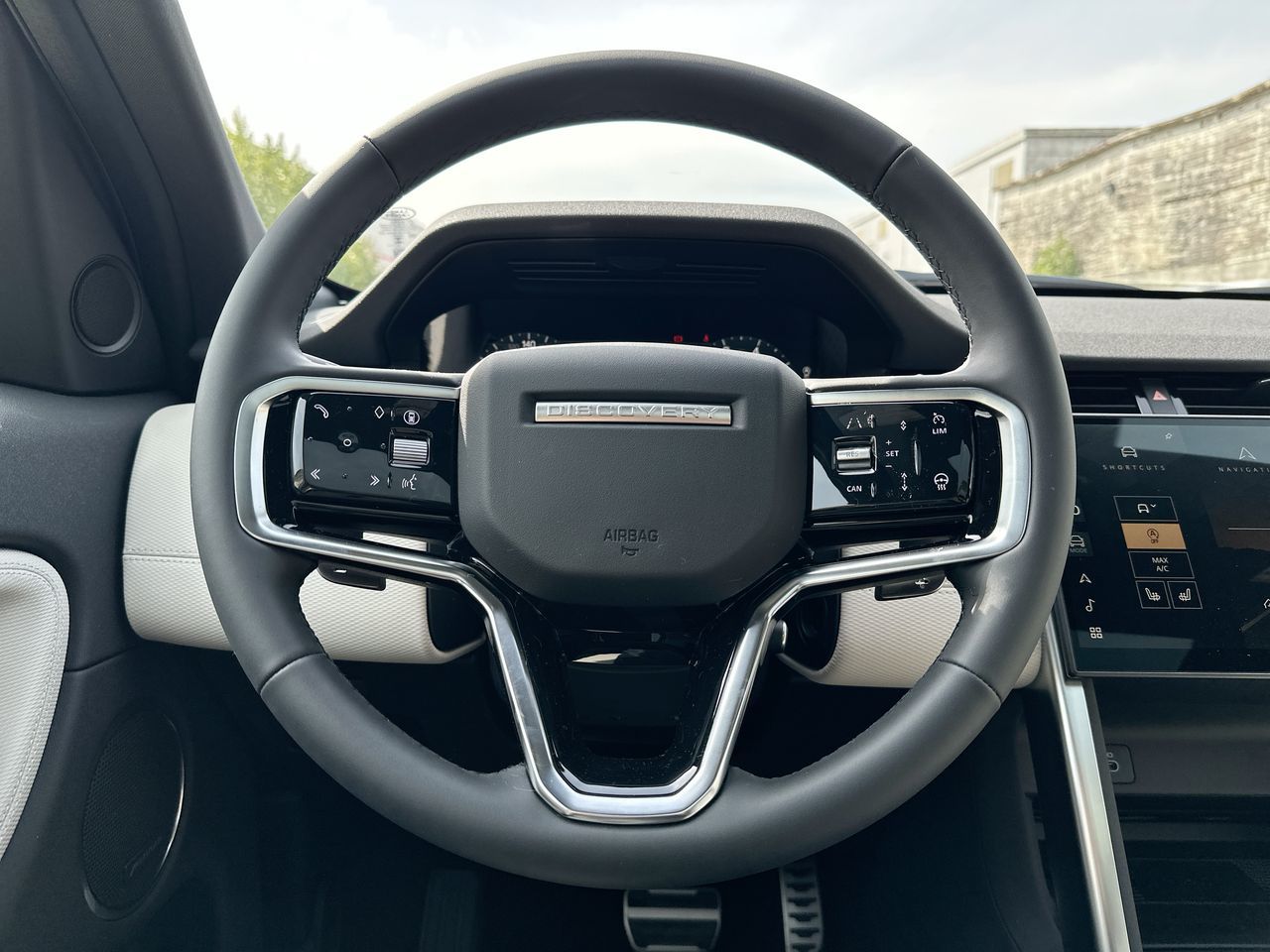 2026 Land Rover Discovery Sport