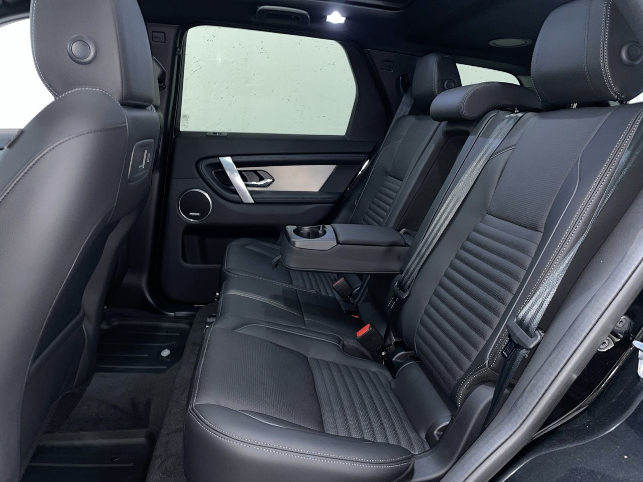 2026 Land Rover Discovery Sport