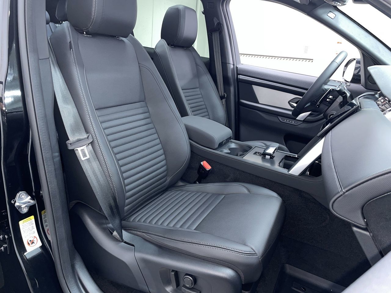 2026 Land Rover Discovery Sport