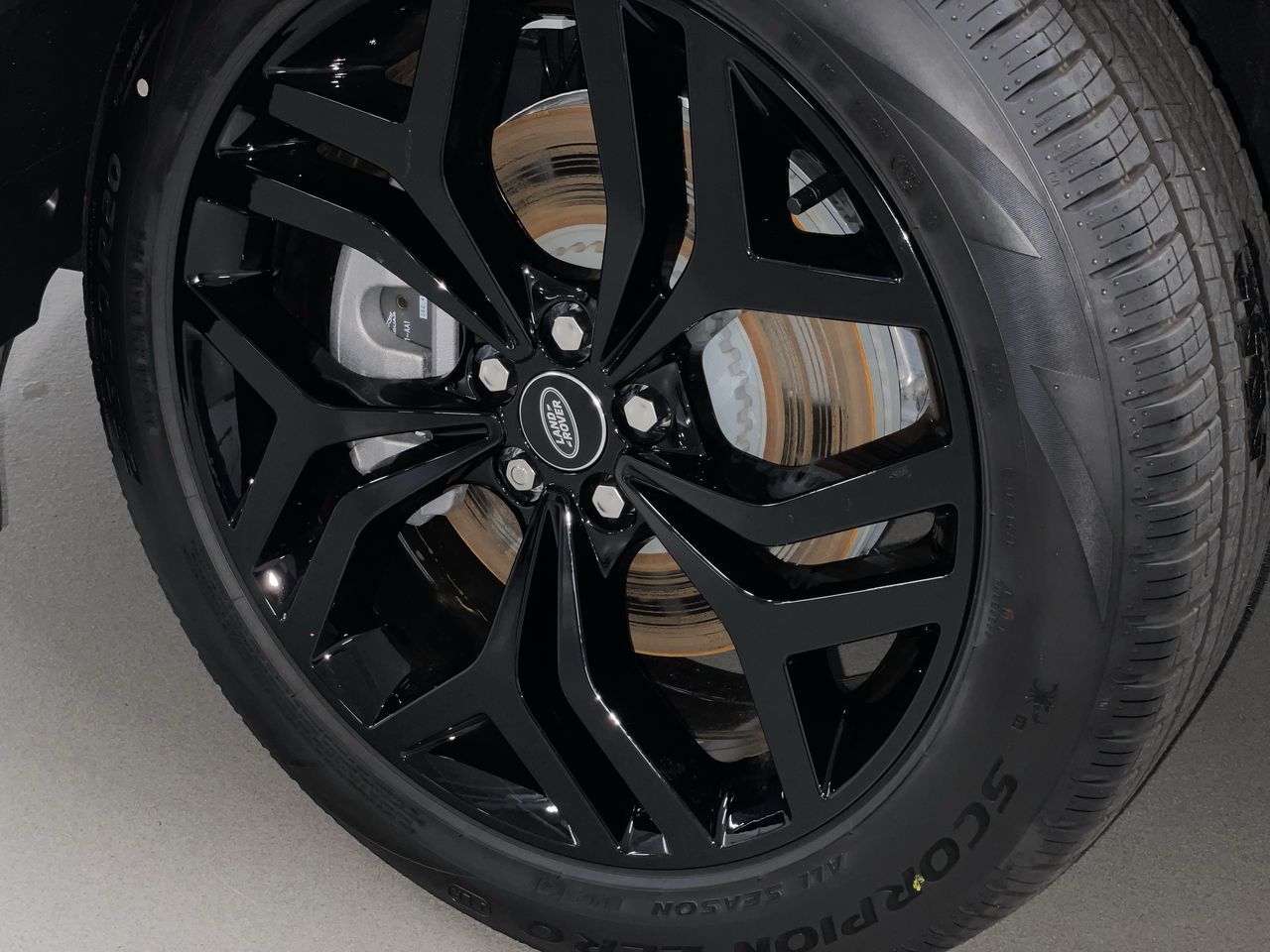 2026 Land Rover Discovery Sport in Vancouver, British Columbia