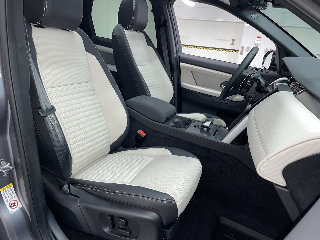 2026 Land Rover Discovery Sport